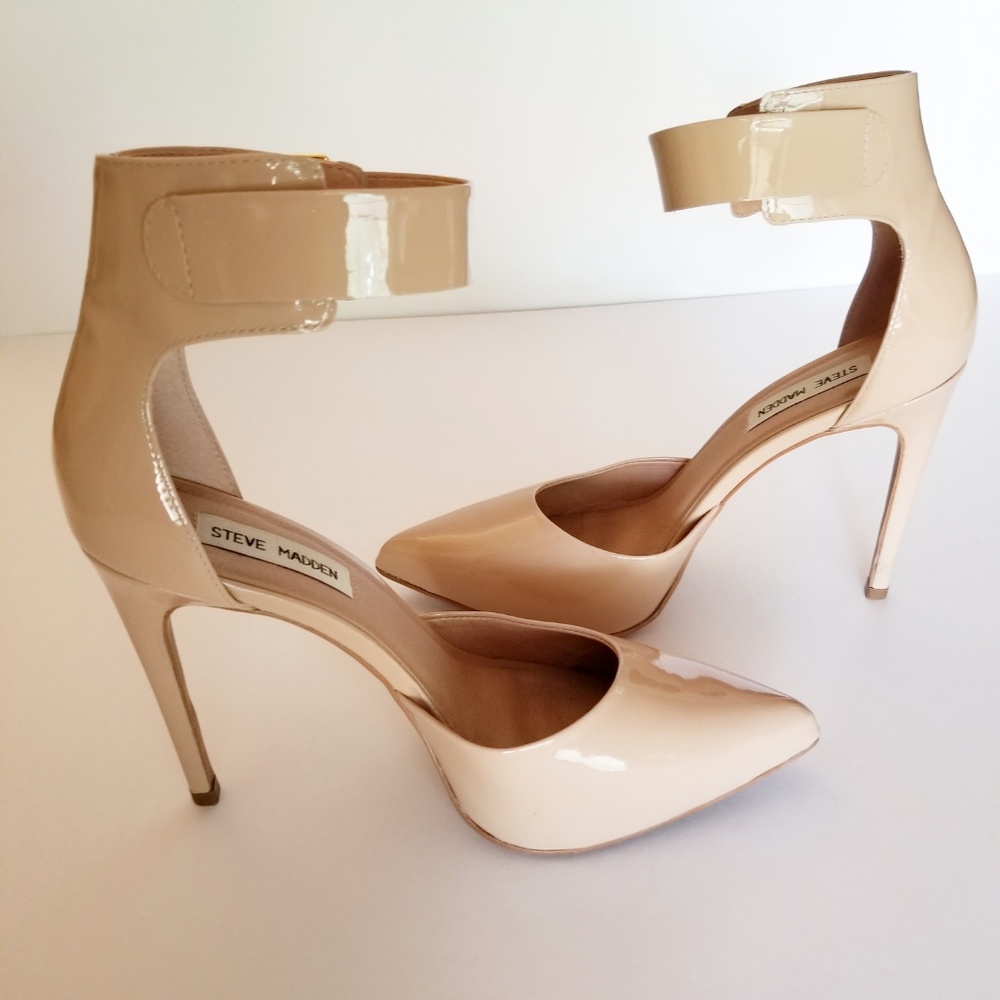 Steve Madden Flashback Fawn Heels